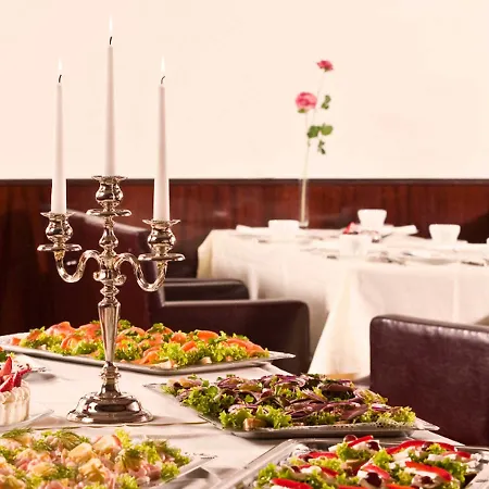 Otel Thon Linne